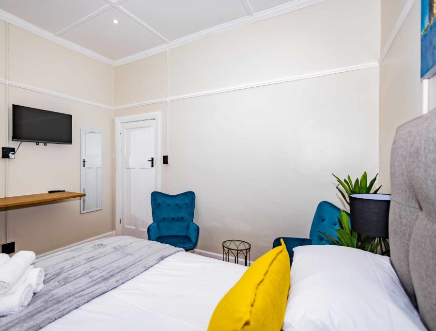 To Let 1 Bedroom Property for Rent in Oakdale Western Cape